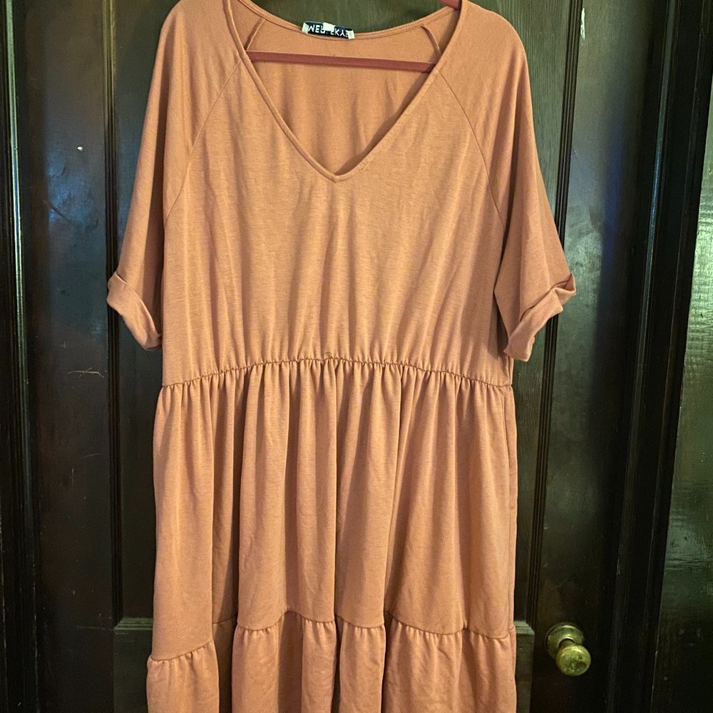 NWT Short Sleeve Midi Dress